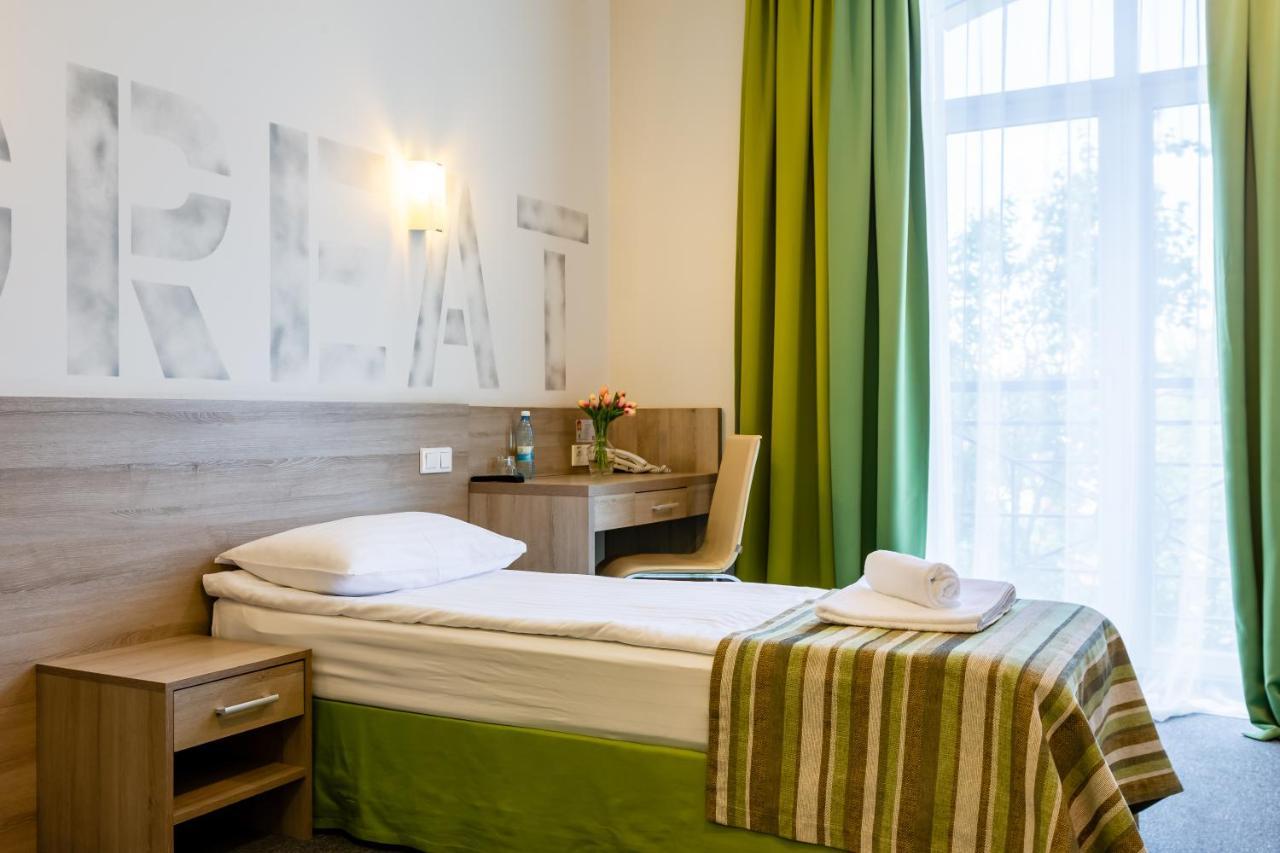 Practicotel Киев Экстерьер фото