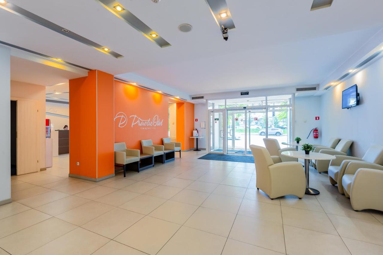 Practicotel Киев Экстерьер фото