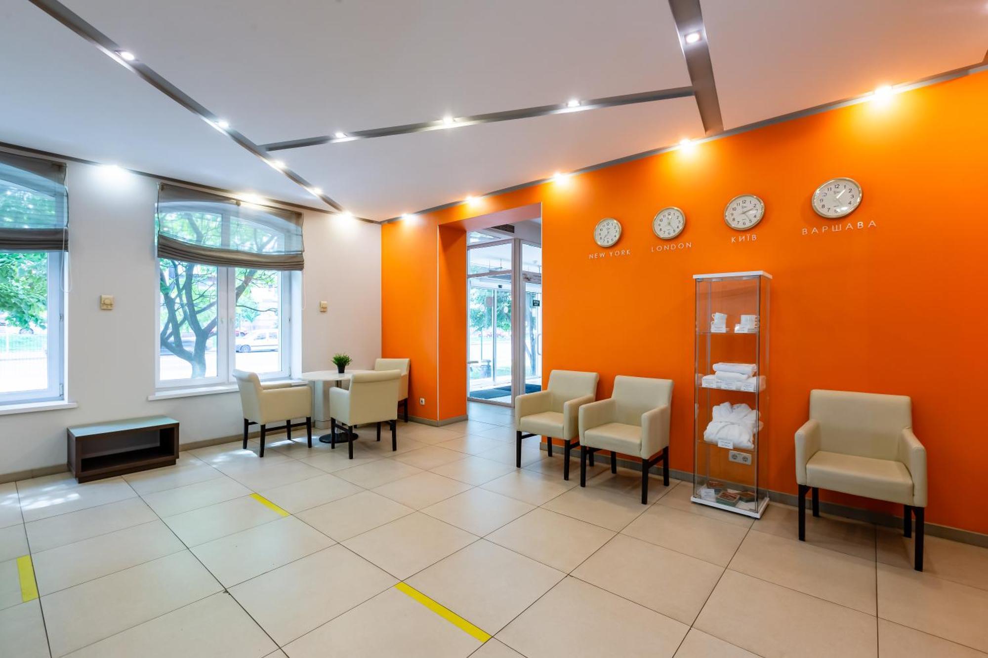 Practicotel Киев Экстерьер фото